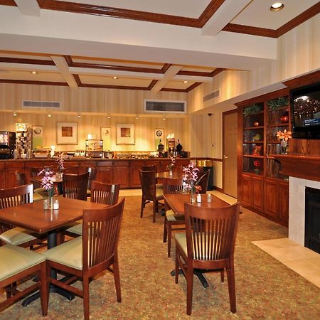 Country Inn & Suites By Radisson, Conway, Ar المطعم الصورة